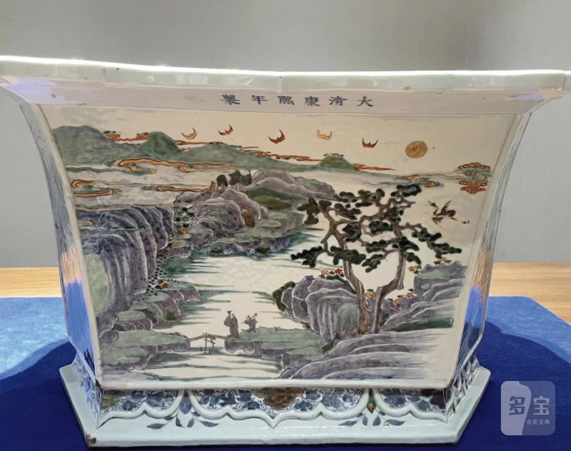 清雍正 安窑斗彩山水图梅瓶 - 图18